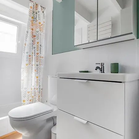 Appartement Sejour Ressourcant Dans Un Cadre Paisible Et - 5 Médis