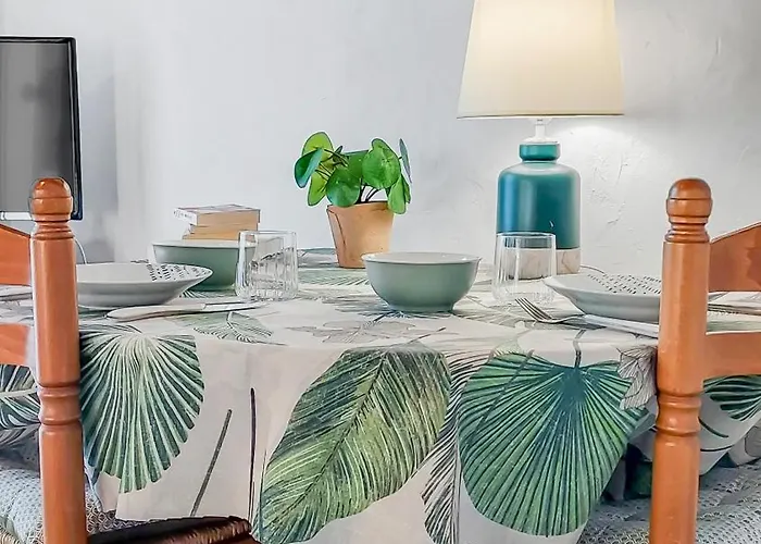 Ressourçant Dans Un Cadre Paisible Et - 5 *