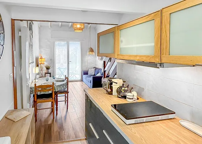 Ressourçant Dans Un Cadre Paisible Et - 5 *